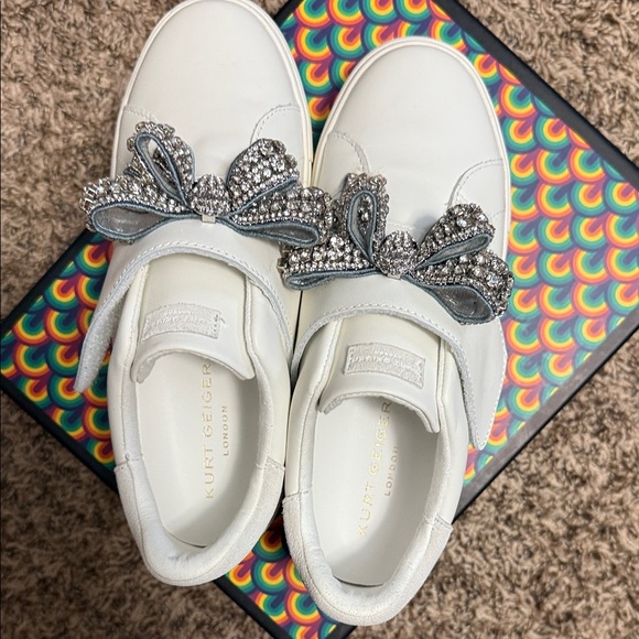 Kurt Geiger London LANEY BOW SNEAKER; NIB 39 a 8.5 - Picture 10 of 11